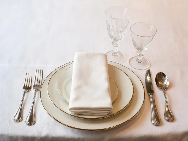 Fine china and tabletop